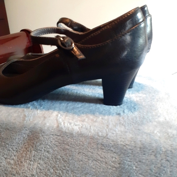 A2 Heelrest By Aerosoles Vegan Leather Shoes - Picture 4 of 6